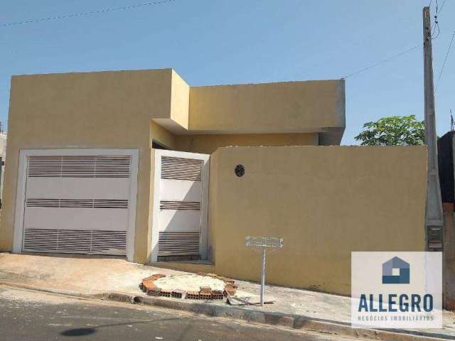 Casa com 3 dormitórios à venda, 130 m² por R$ 350.000,00 - Alvarorada - Potirendaba/SP