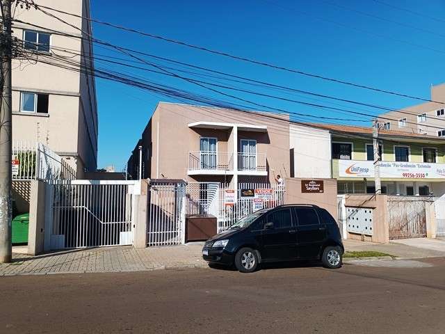 ED. SAYLLORS - Apto com 2 dormitórios para venda - R$ 249.900,00 - Capão Raso - Curitiba/PR.