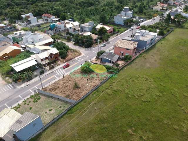 Terreno plano e cercado de 461,20m² (26X18) com zoneamento ARP-2.5   no Campeche -  Florianópolis/S