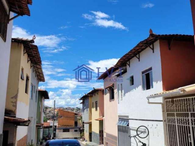 Casa em condomínio fechado com 3 quartos à venda na Rua do Cerrado, 125, São João Batista, Belo Horizonte por R$ 250.000