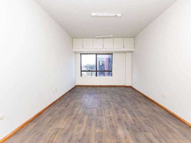 Conjunto para alugar, 189 m² por R$ 7.855,87/mês - Alto da Glória - Curitiba/PR