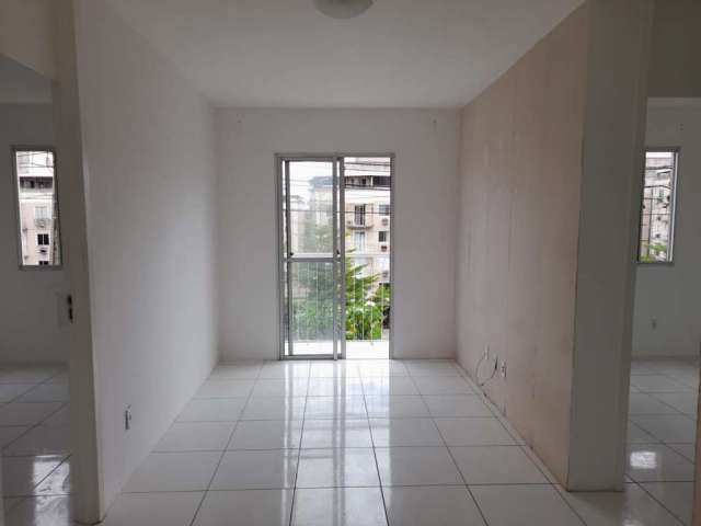 Apartamento à venda no bairro Quintas do Picuaia - Lauro de Freitas/BA