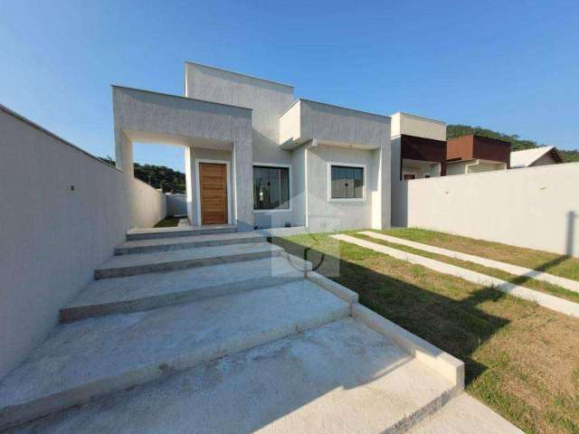 Casa com 2 dormitórios à venda, 70 m² por R$ 389.000,00 - Caxito - Maricá/RJ