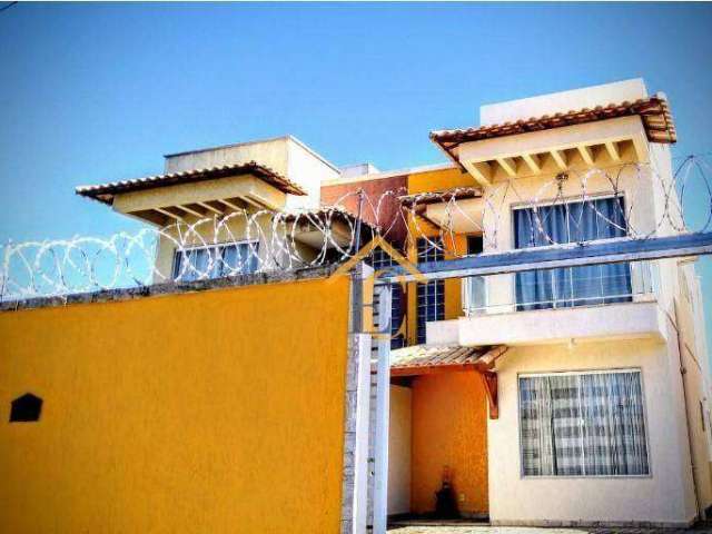 Casa Duplex com 3 dormitórios à venda, 138 m² por R$ 550.000 - Enseada das Gaivotas - Rio das Ostras/RJ