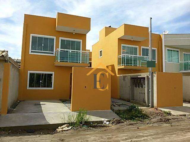 Casa Duplex com 2 dormitórios à venda, 86 m² por R$ 270.000 - Chácara Mariléa - Rio das Ostras/RJ