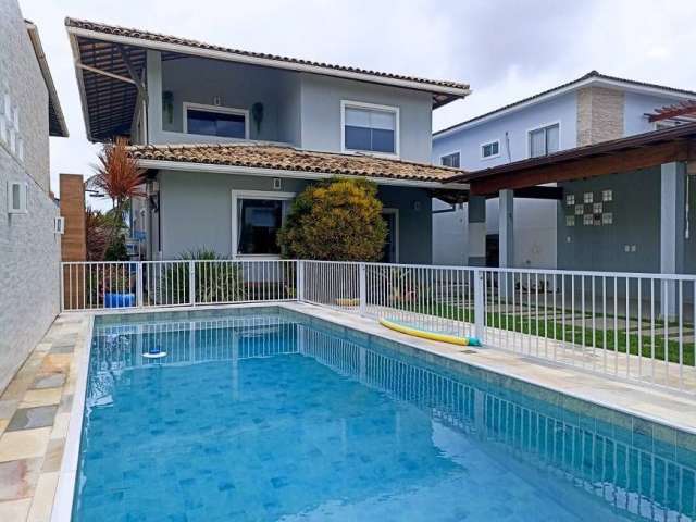 Casa excelente à venda 3/4 e 256M2, suíte, varanda, jardim, Vilas do Atlântico, Lauro de Freitas/BA