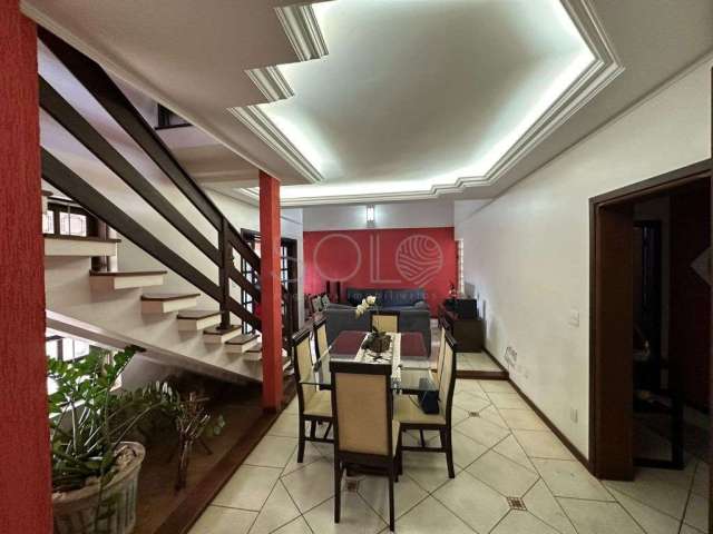 Casa com 3 quartos à venda no Jardim América (Vila Xavier), Araraquara , 204 m2 por R$ 420.000