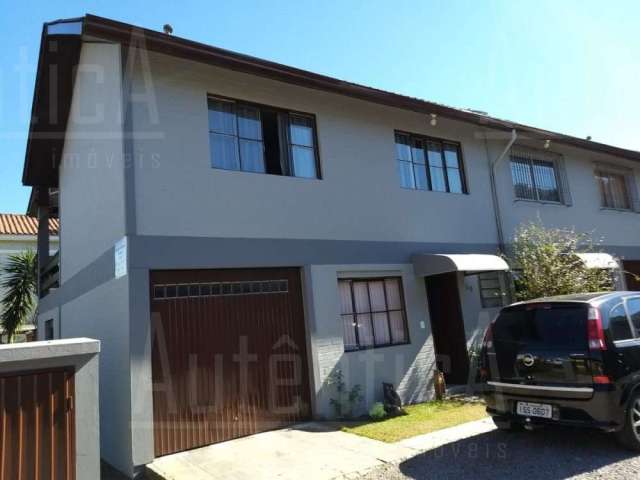 Casa em condomínio fechado com 4 quartos à venda na Avenida Deputado Ulysses Guimarães, 360, Cinqüentenário, Caxias do Sul, 83 m2 por R$ 400.000