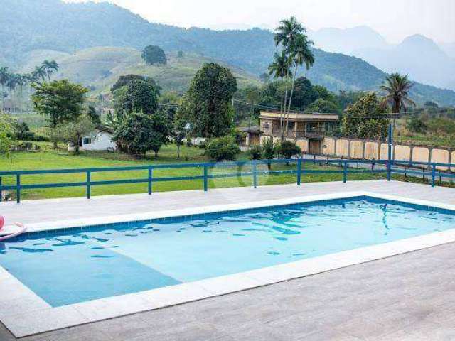 Fazenda com 8 dormitórios à venda, 43113000 m² por R$ 1.500.000,00 - Piabetá (Inhomirim) - Magé/RJ
