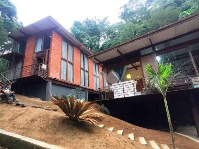 Casa com 3 dormitórios à venda, 125 m² por R$ 1.600.000,00 - Vargem Grande - Rio de Janeiro/RJ