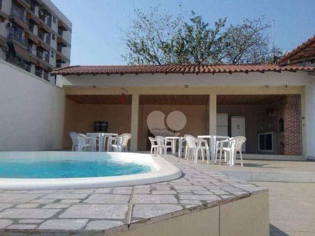 Casa com 3 quartos,suíte, 1 vaga, piscina, sauna, churrasqueira, à venda, 309 m² por R$ 950.000 - Vila Isabel - Rio de Janeiro/RJ