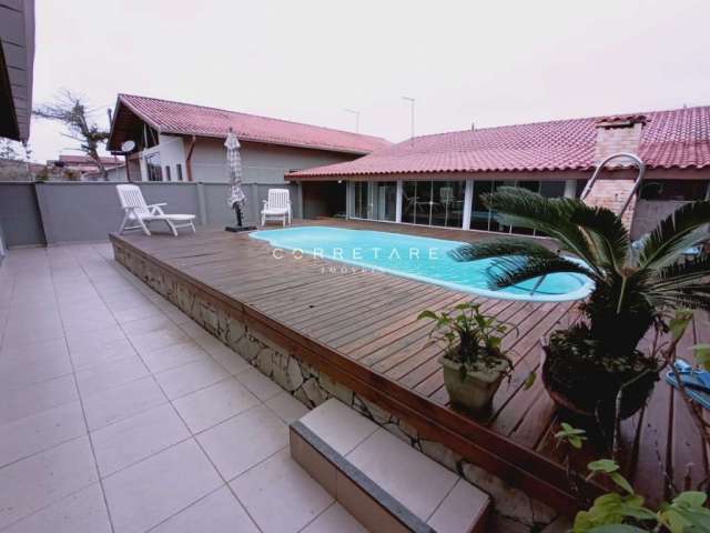 Casa com 5 quartos à venda na Barra do Sai, Itapoá  por R$ 890.000