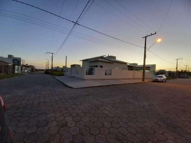 Casa com 3 quartos à venda em Portinho, Laguna , 120 m2 por R$ 649.000