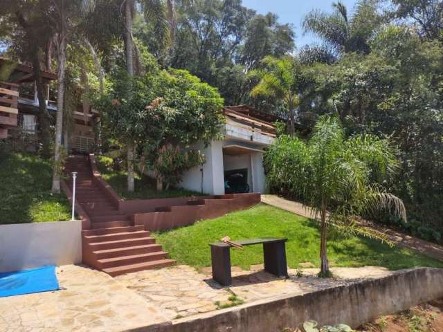 Chácara / sítio com 3 quartos à venda na Barreira, Arandu  por R$ 550.000