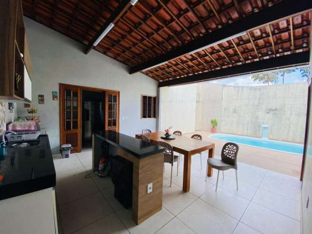 Casa em condomínio fechado com 3 quartos à venda no Tabuleiro do Martins, Maceió , 200 m2 por R$ 459.000