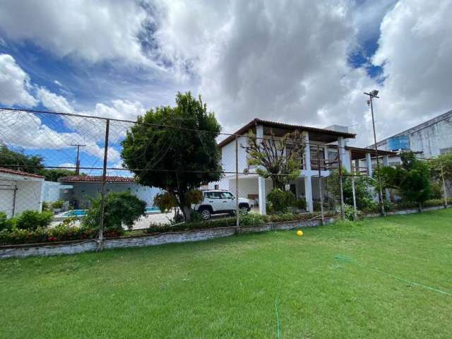 Casa em condomínio fechado com 5 quartos à venda no Petrópolis, Maceió  por R$ 1.200.000