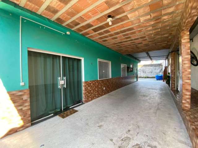 Casa com 4 quartos à venda na Estrada Deputado Darcílio Ayres Raunheitti, 963, Vila Operaria, Nova Iguaçu, 216 m2 por R$ 830.000