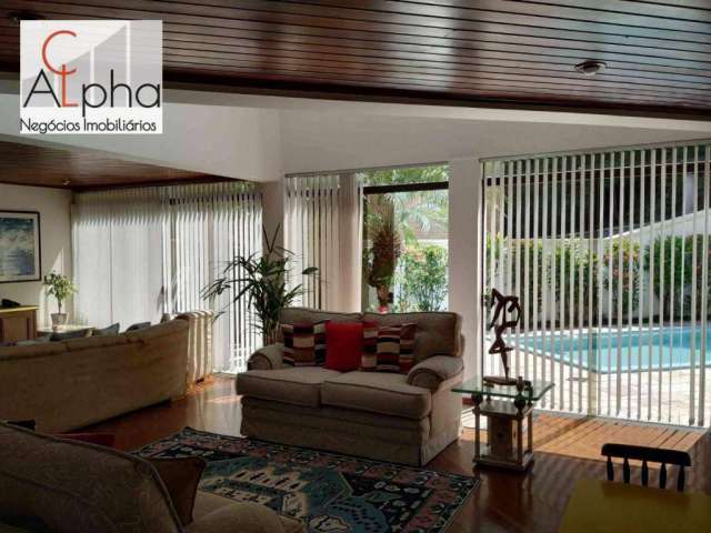 Sobrado com 4 dormitórios à venda, 378 m² por R$ 2.400.000,00 - Alphaville Residencial 10 - Santana de Parnaíba/SP