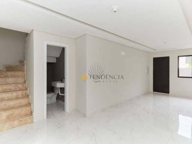Sobrado com 3 quartos à venda, 126 m² por R$ 688.000 - Uberaba - Curitiba/PR