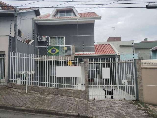 Sobrado com 3 quartos à venda, 132 m² por R$ 699.000 - Aristocrata - São José dos Pinhais/PR
