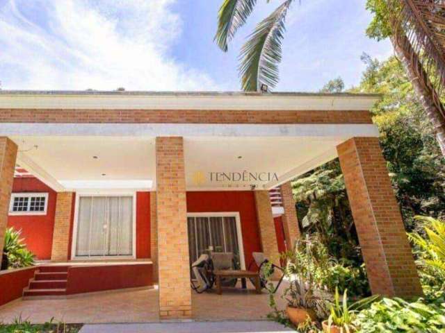 Casa com 5 quartos à venda, 452 m² por R$ 3.500.000 - Jardim Amélia - Pinhais/PR
