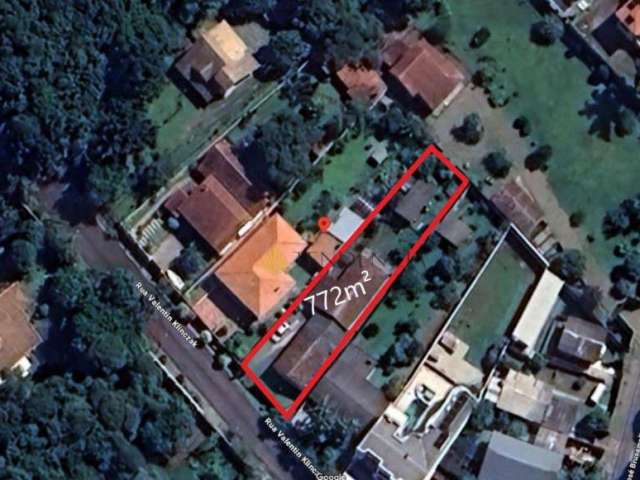 Terreno à venda, 772 m² por R$ 890.000,00 - São Lourenço - Curitiba/PR