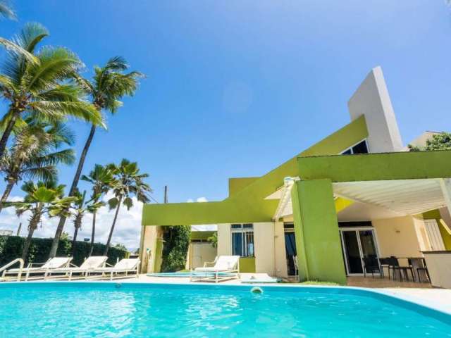 Casa maravilhosa, beira mar com 7 dormitórios à venda, por R$ 3.000.000 - Vilas do Atlântico/BA