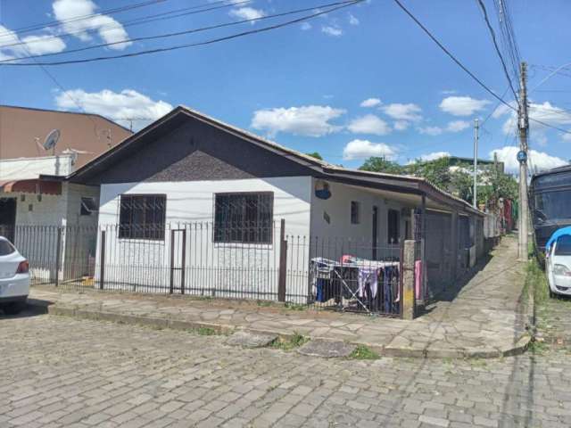 Casa com 5 quartos à venda na Rua Edacy Martins, 1209, São Ciro, Caxias do Sul por R$ 418.000