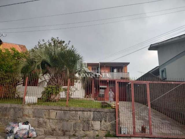 Casa com 5 quartos à venda na Rua Graciosa Fabro, 381, Diamantino, Caxias do Sul por R$ 450.000
