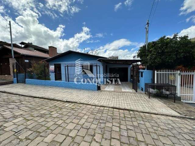 Casa com 3 quartos à venda na Boaventura Lucena, 137, Ana Rech, Caxias do Sul por R$ 490.000