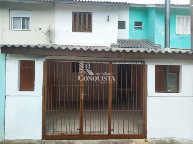 Casa com 2 quartos à venda na Celino Nunes Barbosa, 308, Mariland, Caxias do Sul por R$ 170.000