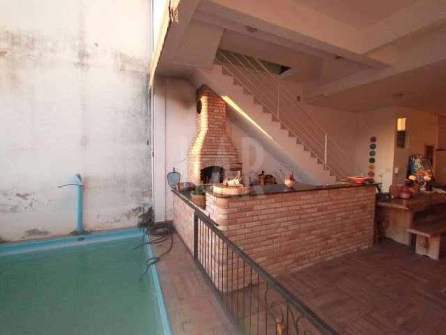 Casa Geminada à venda, 4 quartos, 1 suíte, 3 vagas, Ouro Preto - Belo Horizonte/MG