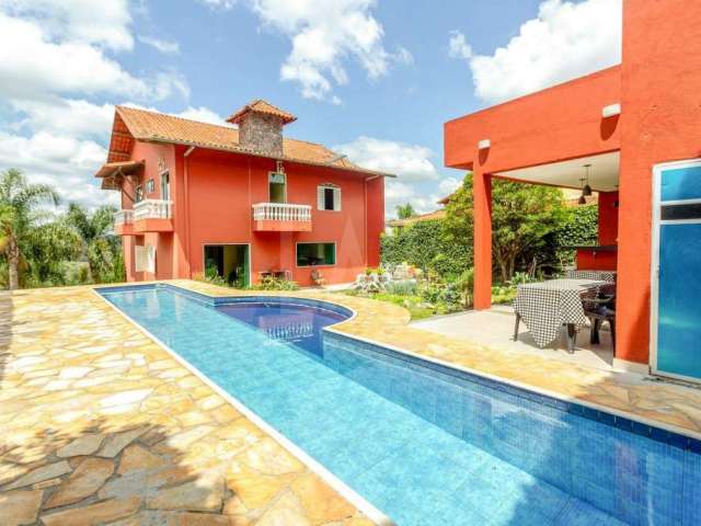 Casa em Condomínio à venda, 6 quartos, 3 suítes, 4 vagas, Vila Castela - Nova Lima/MG