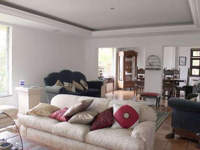 Casa em Condomínio à venda, 6 quartos, 1 suíte, 10 vagas, Estância Serrana - Nova Lima/MG