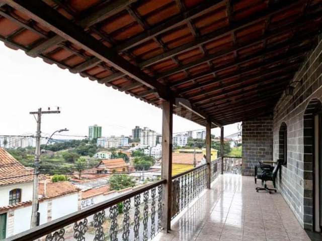 Casa para aluguel, 6 quartos, 2 vagas, Ouro Preto - Belo Horizonte/MG