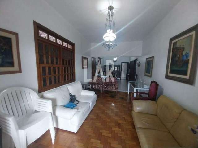 Casa à venda, 3 quartos, 1 suíte, 1 vaga, Santo Antônio - Belo Horizonte/MG