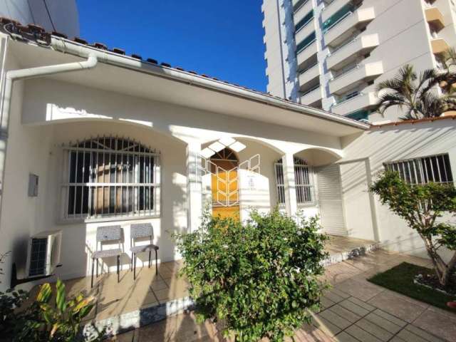 Casa em condomínio fechado com 3 quartos à venda na Rua Santo Antônio, 745, Barreiros, São José por R$ 850.000