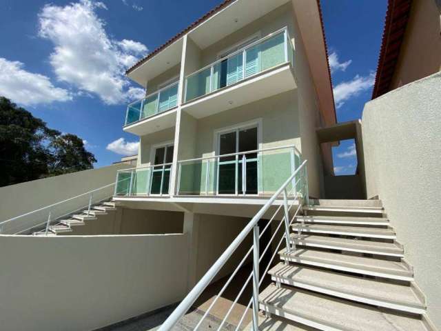 Casa com 3 Quartos à venda, 183 m² por R$ 780.000 - Vila D'Este - Cotia/SP