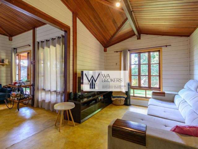 Casa com 3 dormitórios à venda, 158 m² por R$ 740.000,00 - Terras do Madeira - Carapicuíba/SP