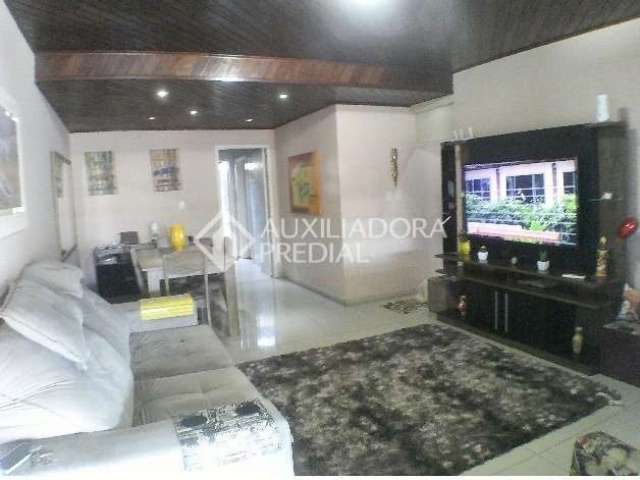 Casa com 3 quartos à venda na Rua Barão de Cotegipe, 83, Parque da Matriz, Cachoeirinha, 130 m2 por R$ 320.000
