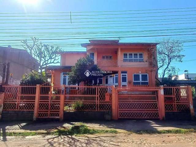 Casa com 4 quartos à venda na Rua Guabirobeira, 138, Jardim do Bosque, Cachoeirinha, 282 m2 por R$ 888.800