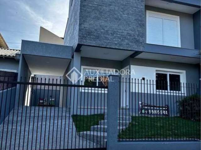 Casa com 3 quartos à venda na Rua Domingos Dorivaldo Thiesen, 635, Parque da Matriz, Cachoeirinha, 230 m2 por R$ 898.800