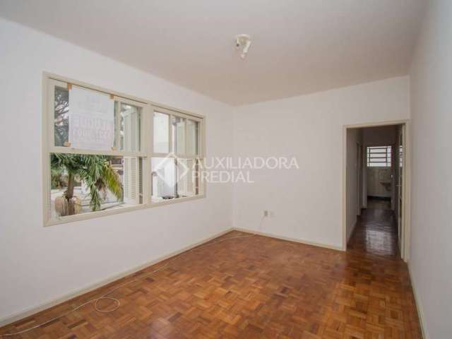 Apartamento com 2 quartos para alugar na Avenida Protásio Alves, 1320, Rio Branco, Porto Alegre, 70 m2 por R$ 1.500