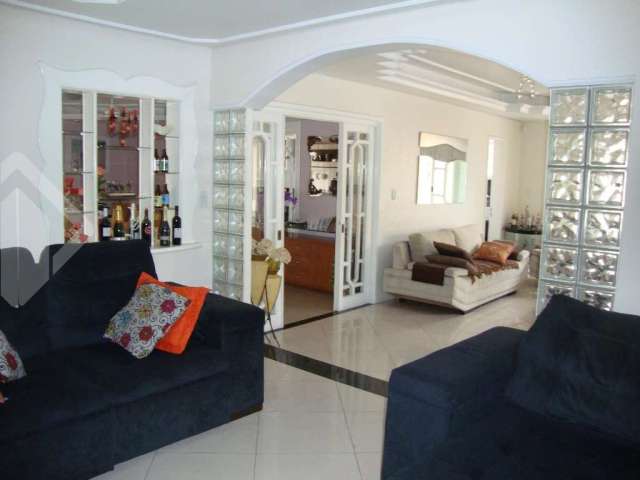 Casa em condomínio fechado com 4 quartos à venda na Avenida Karl Iwers, 261, Jardim Itu Sabará, Porto Alegre, 371 m2 por R$ 1.794.000
