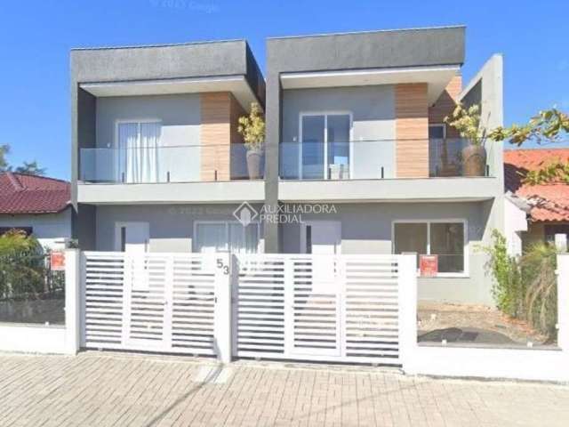 Casa com 3 quartos à venda na Itapema, 53, Atlântida Sul (Distrito), Osório, 134 m2 por R$ 550.000