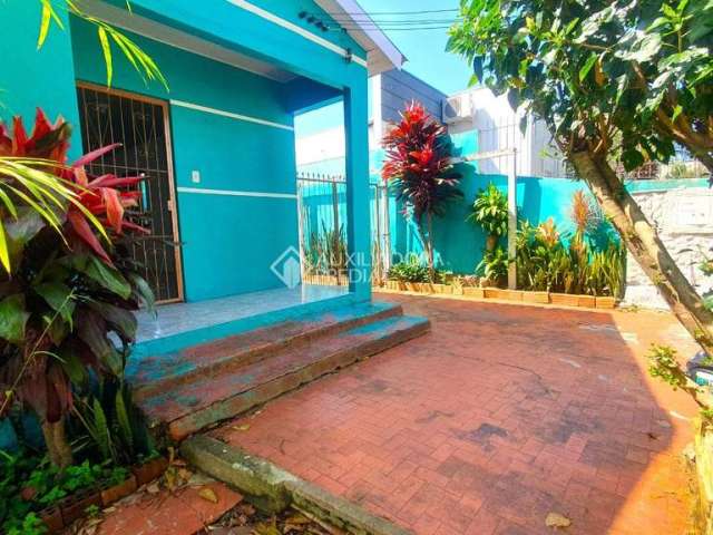 Casa com 2 quartos à venda na Travessa São Pedro, 100, Vila Ipiranga, Porto Alegre, 100 m2 por R$ 599.900