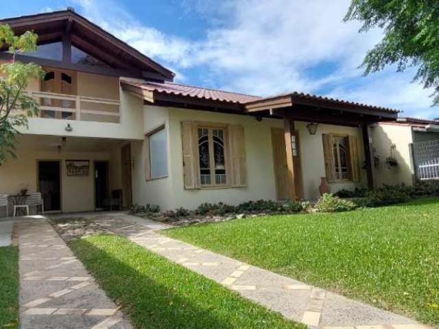 Casa em condomínio fechado com 4 quartos à venda na Josina Amélia da Silveira, 106, Centro, Garopaba por R$ 2.150.000