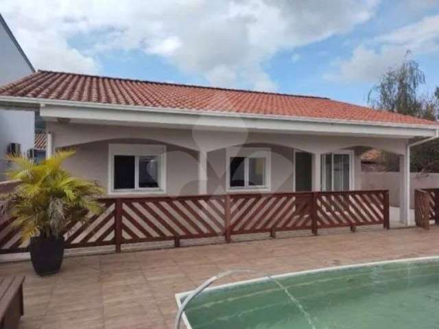 Casa em condomínio fechado com 3 quartos à venda na Vidal da Rosa, 672, Penha, Paulo Lopes por R$ 695.000