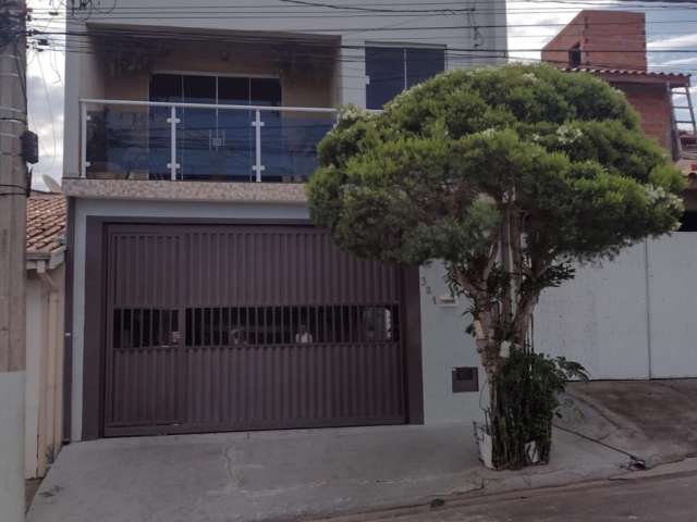 Belíssima casa disponível para venda localizada no bairro Nair Maria em Salto SP