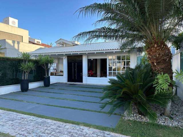 Casa à venda por R$ 3.300.000,00 - Jurerê Internacional - Florianópolis/SC